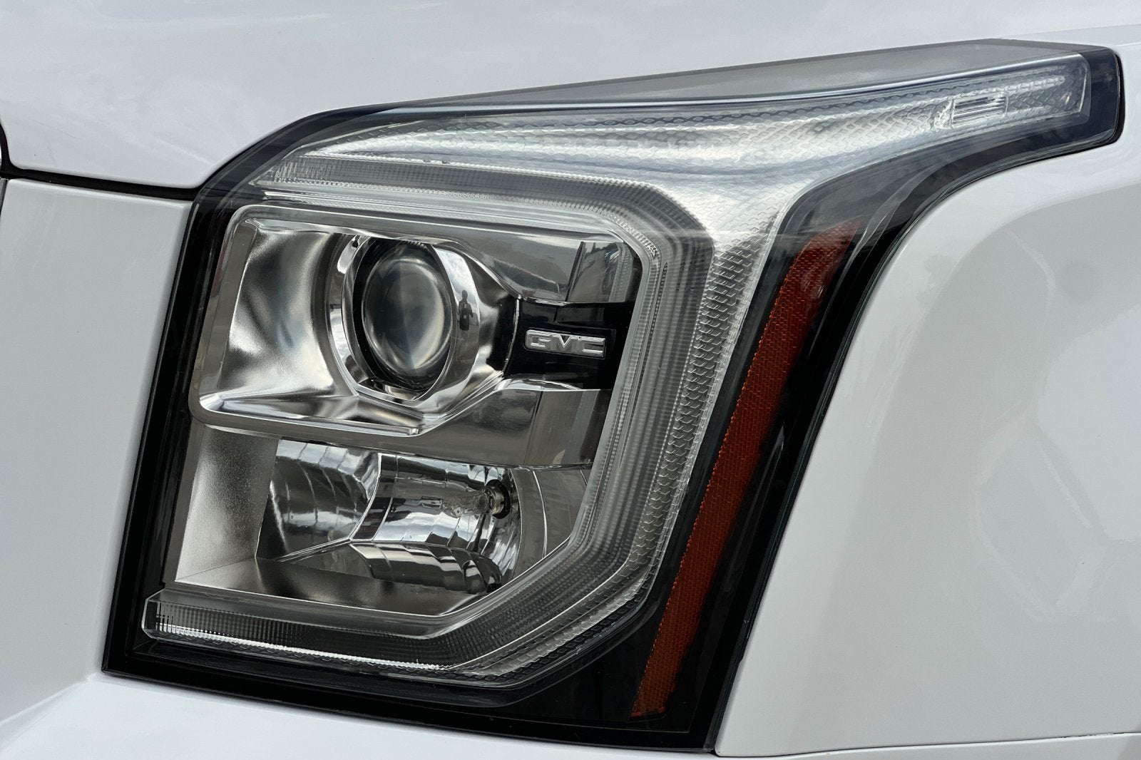2019 GMC Yukon SLE