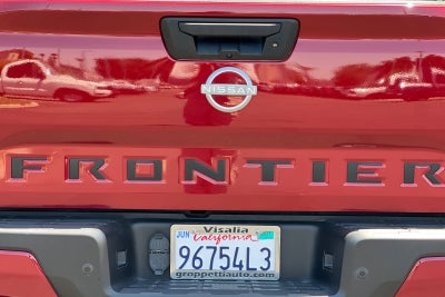 2022 Nissan Frontier SV