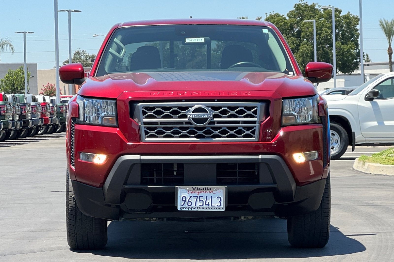 2022 Nissan Frontier SV