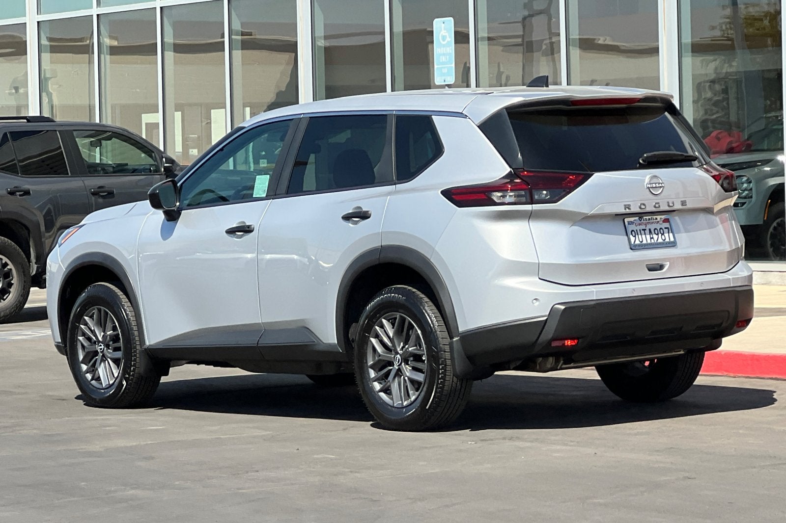 2025 Nissan Rogue S