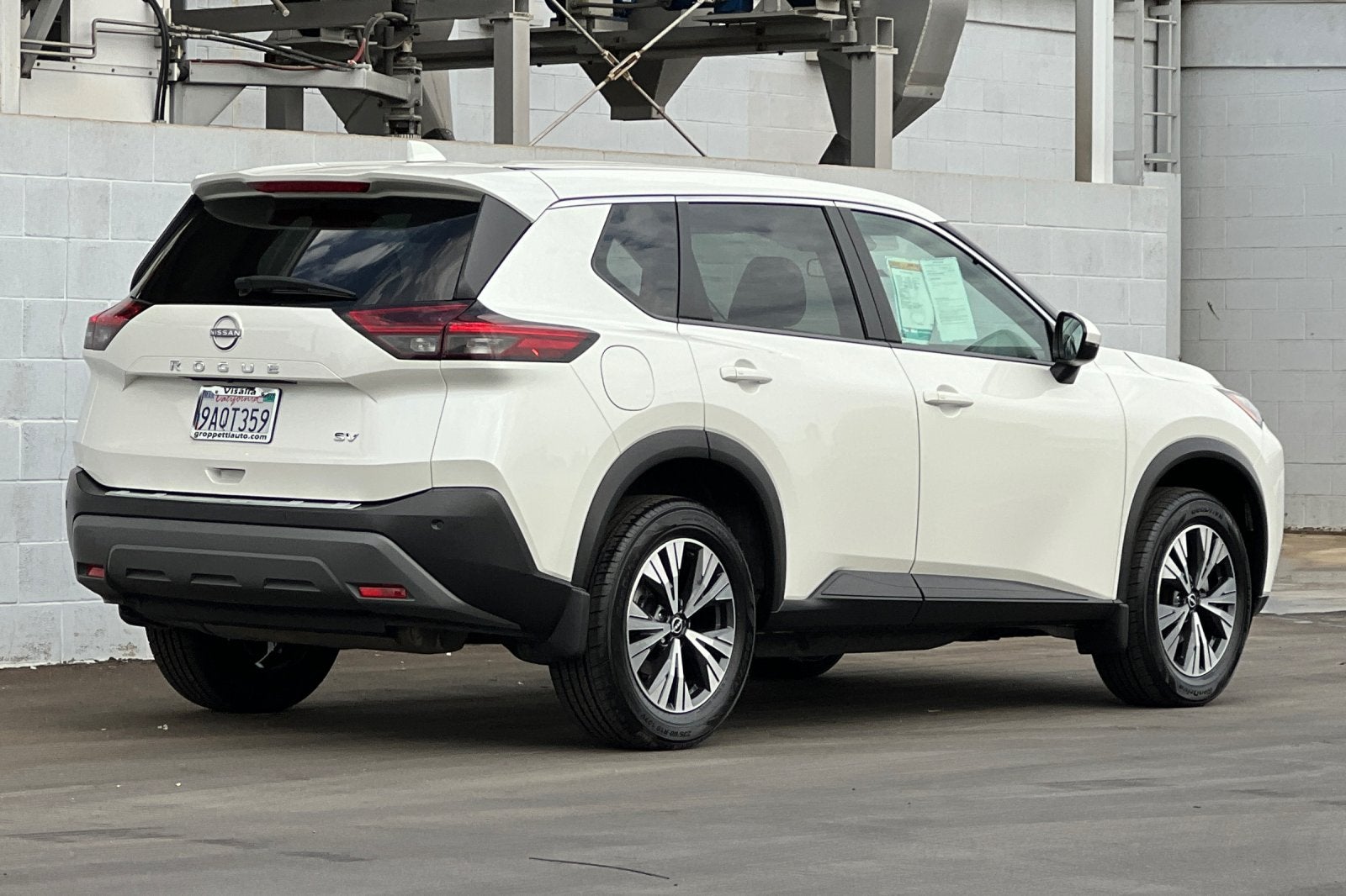 2022 Nissan Rogue SV