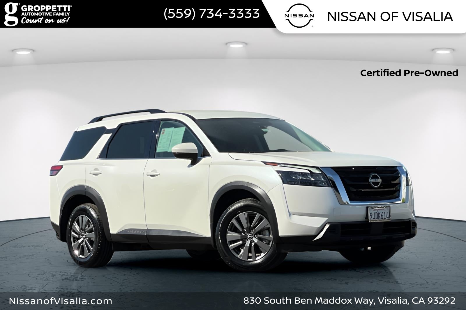 2024 Nissan Pathfinder SV