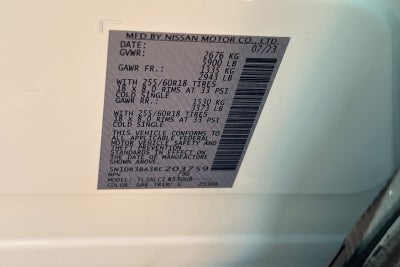 2024 Nissan Pathfinder SV