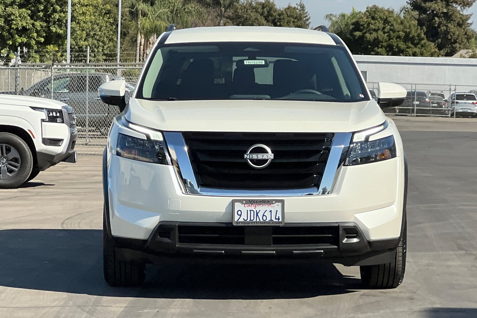 2024 Nissan Pathfinder SV