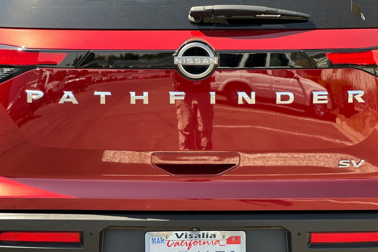 2022 Nissan Pathfinder SV