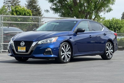 2022 Nissan Altima 2.5 SR