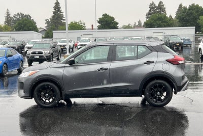 2023 Nissan Kicks S