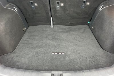 2022 Nissan Kicks SV