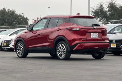 2022 Nissan Kicks SV