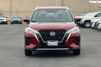 2022 Nissan Kicks SV
