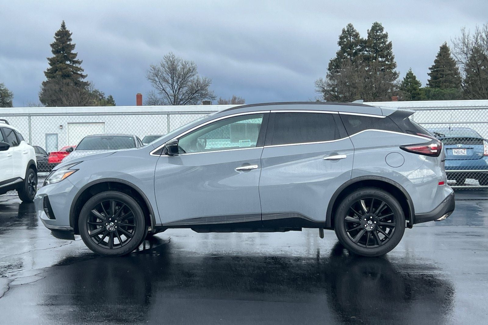 2023 Nissan Murano SV