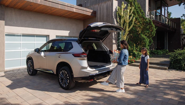 Nissan of Visalia in Visalia CA